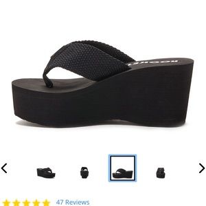 SOLD!!! NWB Rocketdog Wedge flip flops